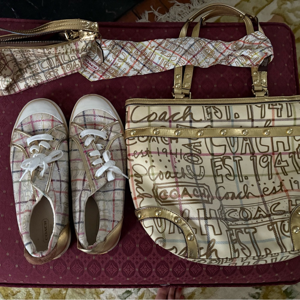 Vintage Coach Women's Gold Plaid Set
